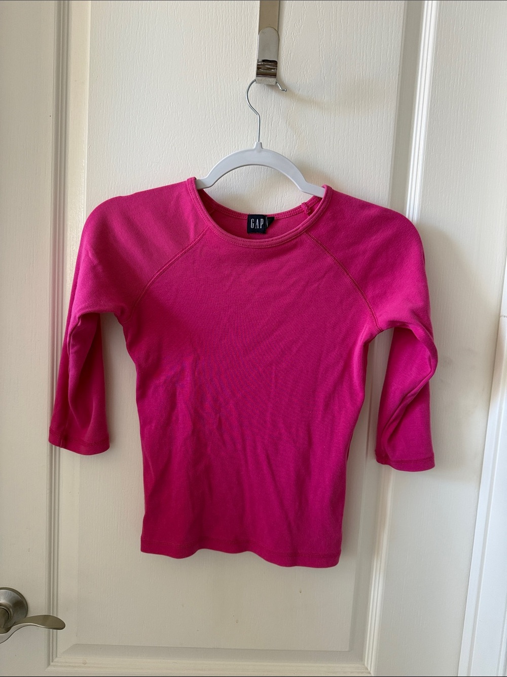 GAP Bright Pink Long Sleeve womens Tee